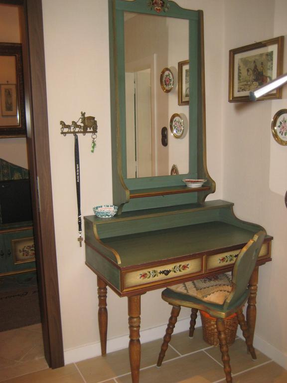Privat Apartment Bad Hofgastein Ruang foto