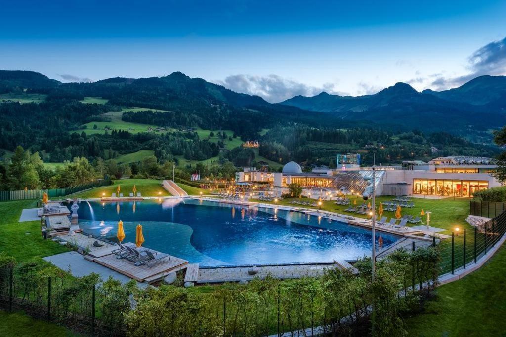 Privat Apartment Bad Hofgastein Bagian luar foto