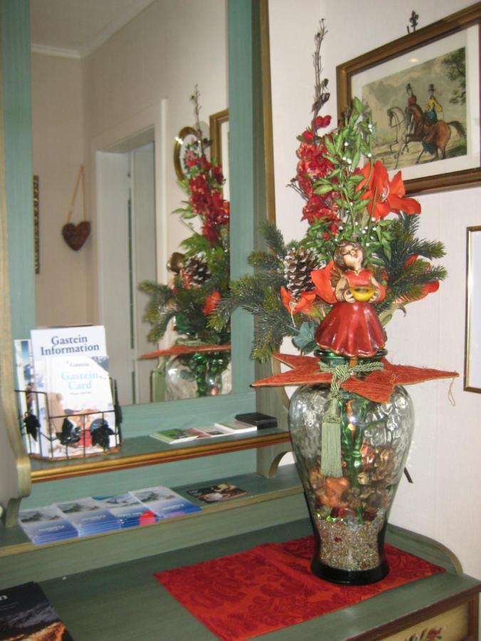 Privat Apartment Bad Hofgastein Bagian luar foto